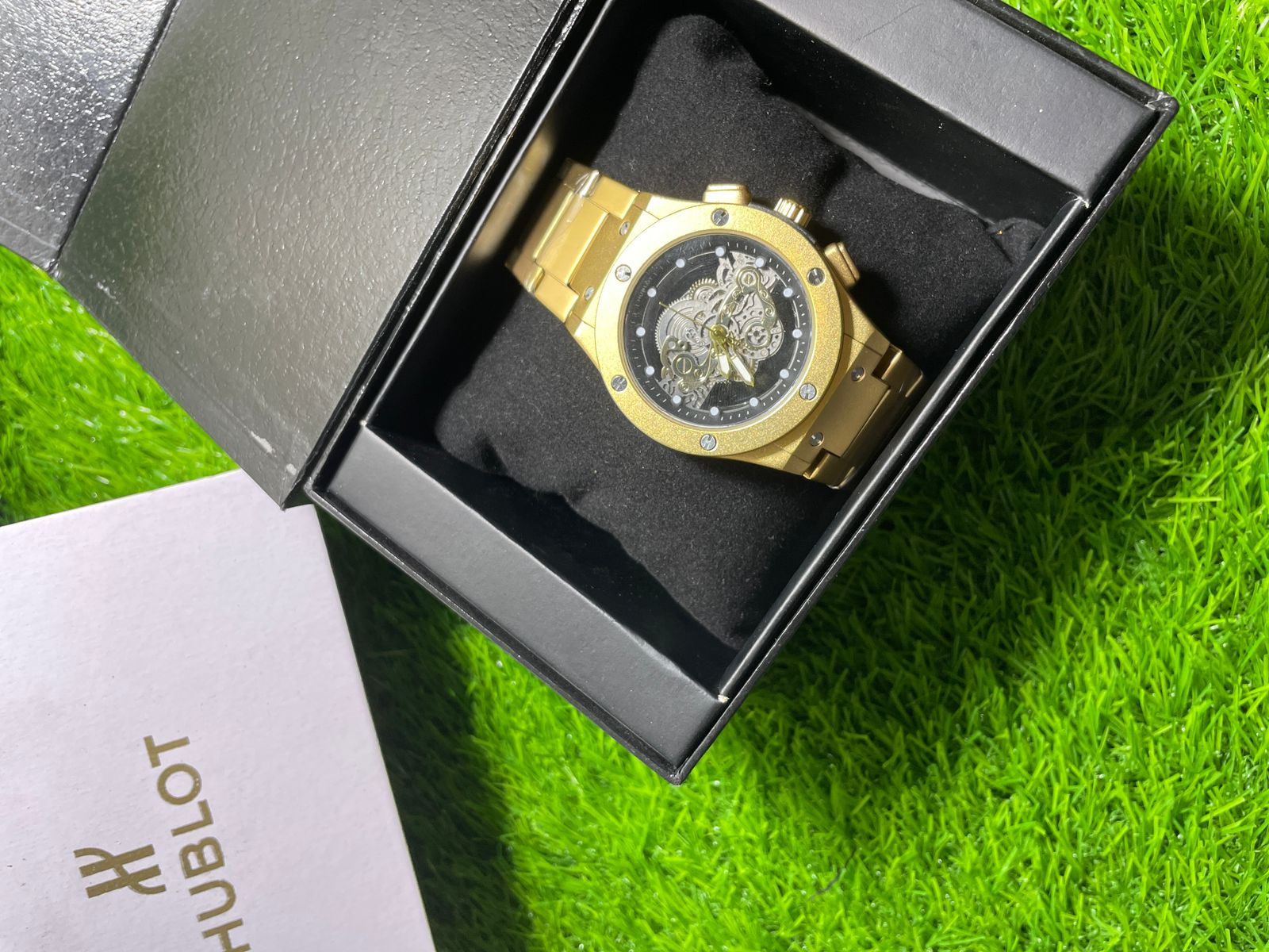 Hublot Premium Watch with Full Box